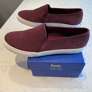 Keds Double Decker Suede burgundy Slip On Sneakers size 8.5 NEW
